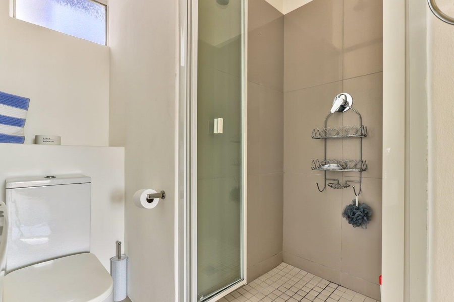 To Let 3 Bedroom Property for Rent in Sea Point Western Cape